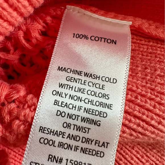 NWT Altar’d State size Small Coral Open Knit Crochet Cropped Sweater V Neck New - Picture 6 of 6